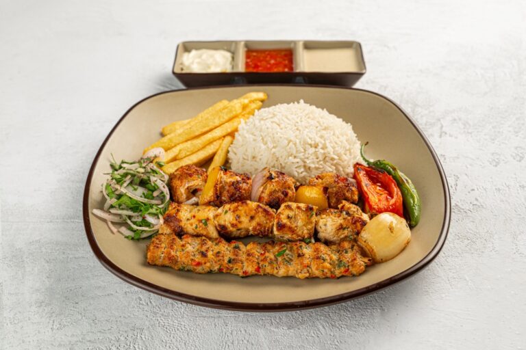 نفر دجاج مشكّل